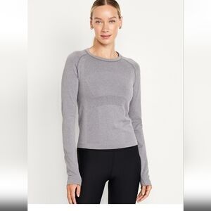 Old Navy Grey Fluid Seamless Fitted Top